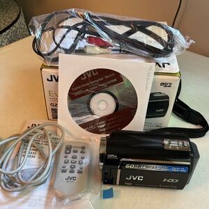 JVC Everio GZ-MG360 (60 GB) Hard Drive Camcorder Tested Works Great